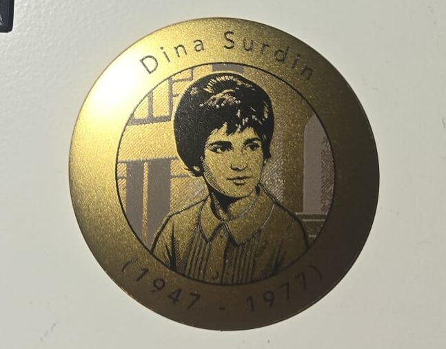 Medaille Dina Surdin